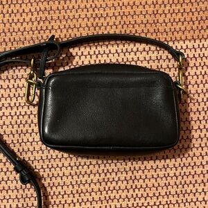 Madewell carabiner mini black crossbody bag